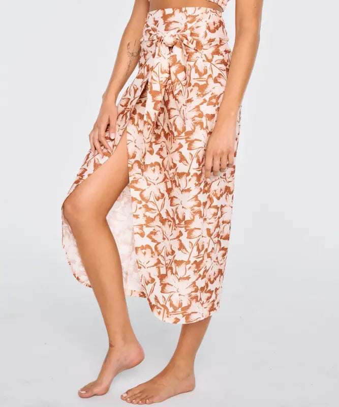 Falda Beach People Larga Nudo