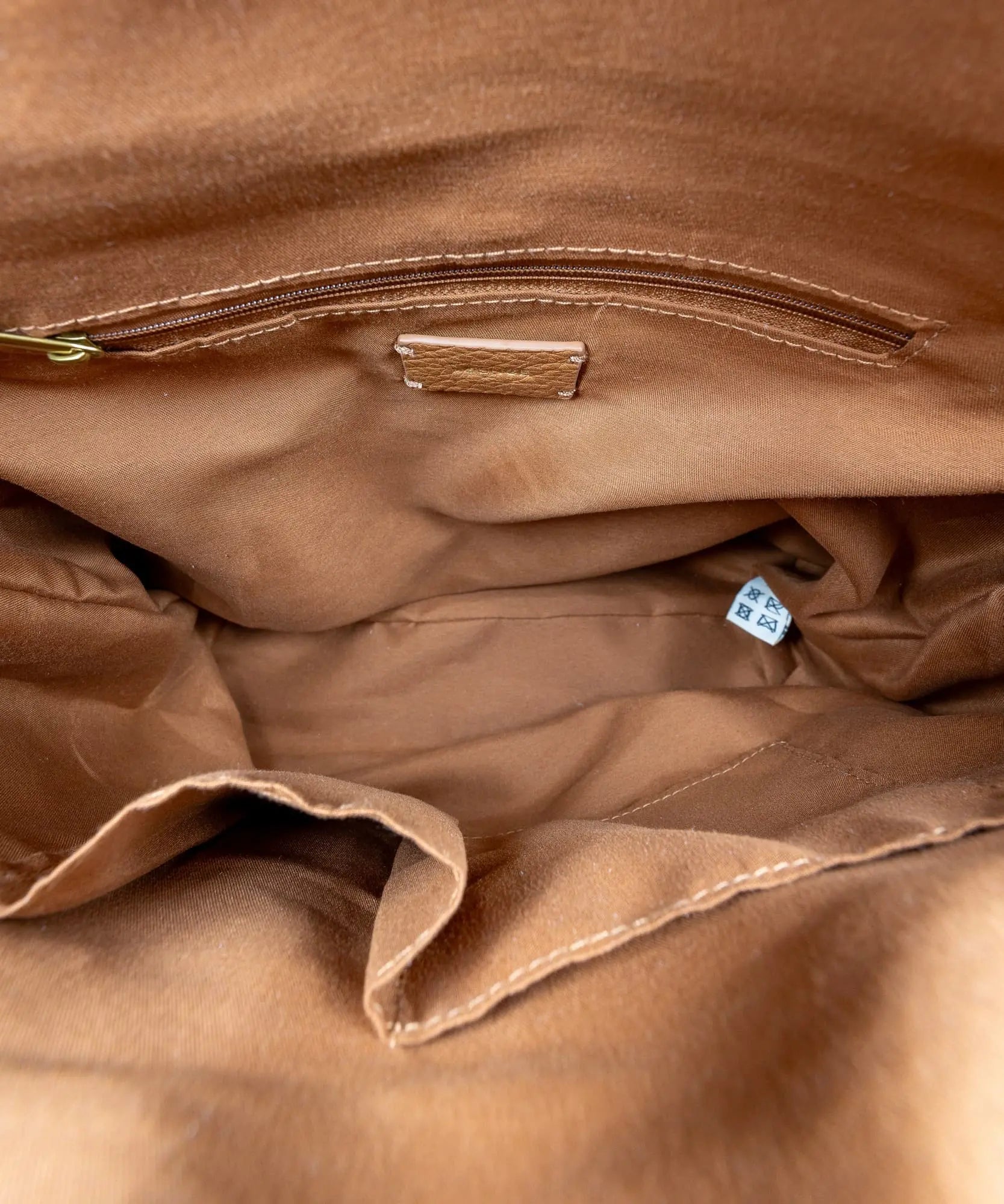 Mochila Solapa Imán