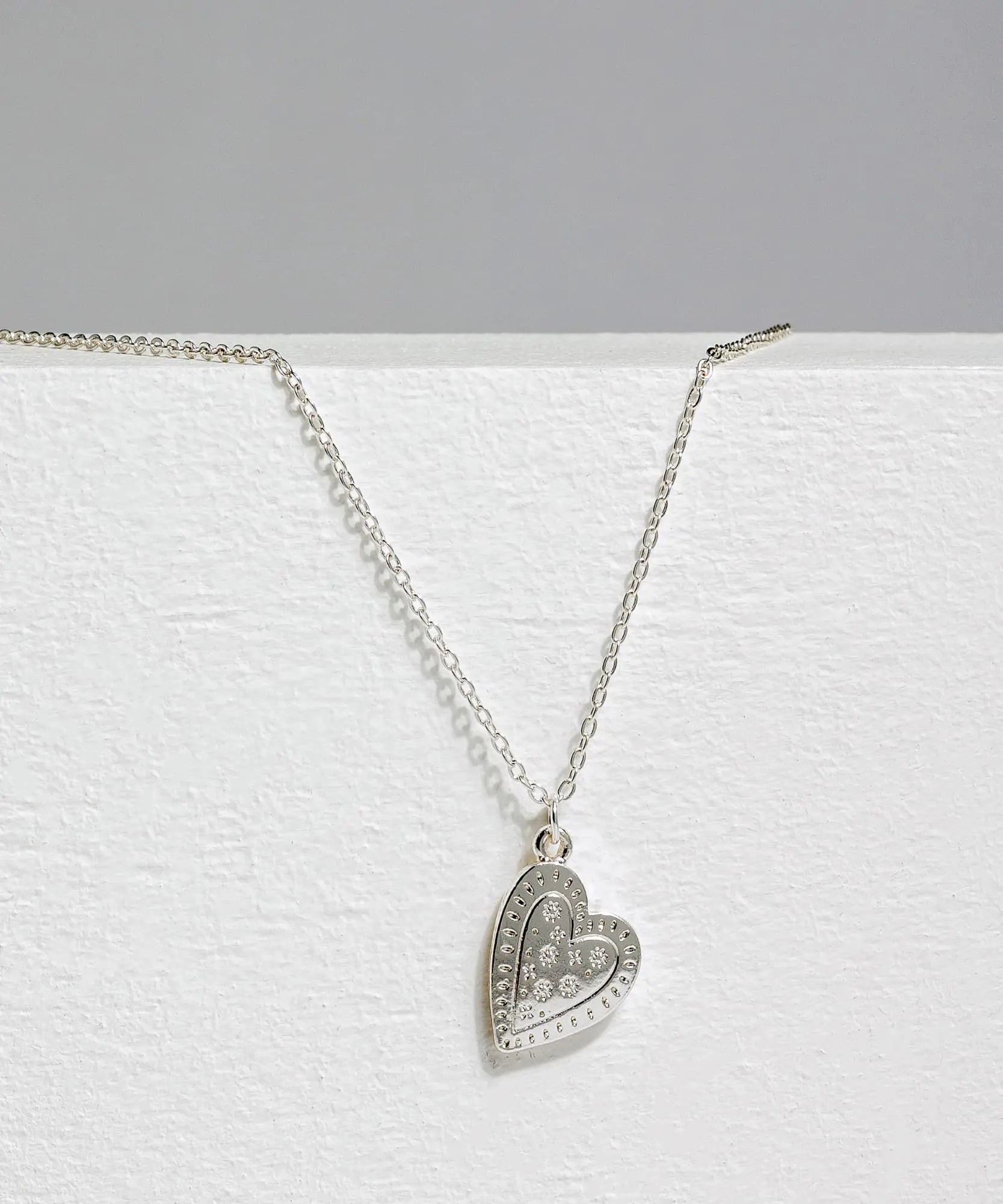 Collar The Artist Project by @la.peirano