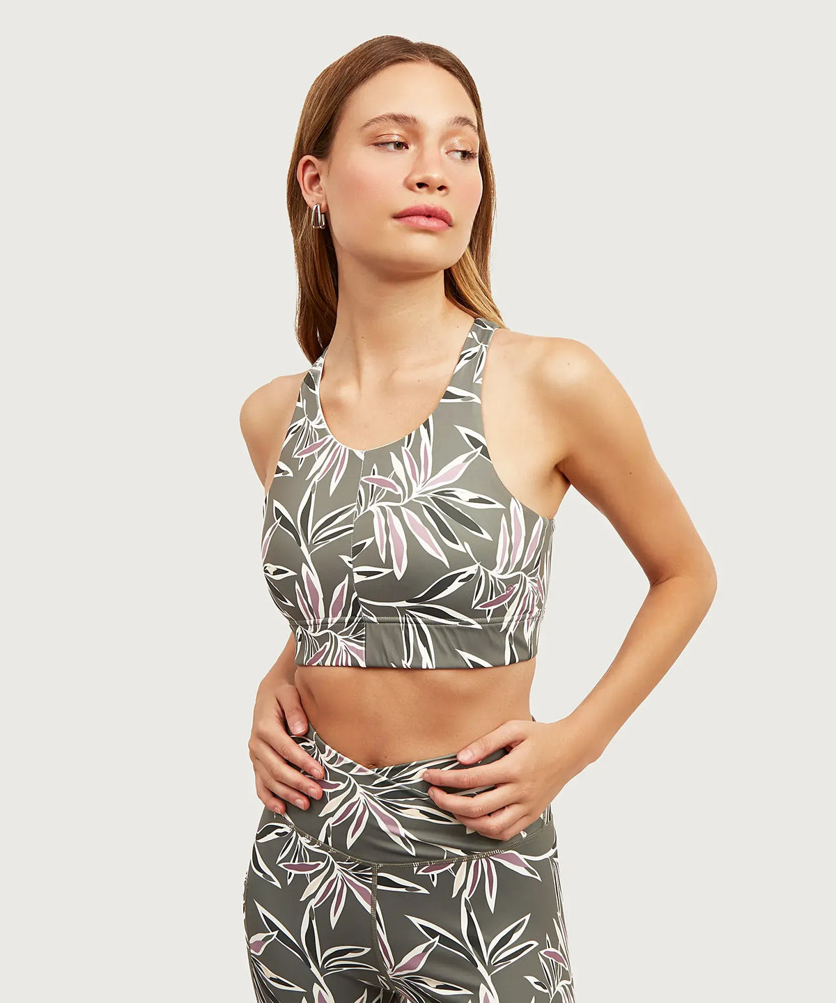 Peto Deportivo Halter Hojas