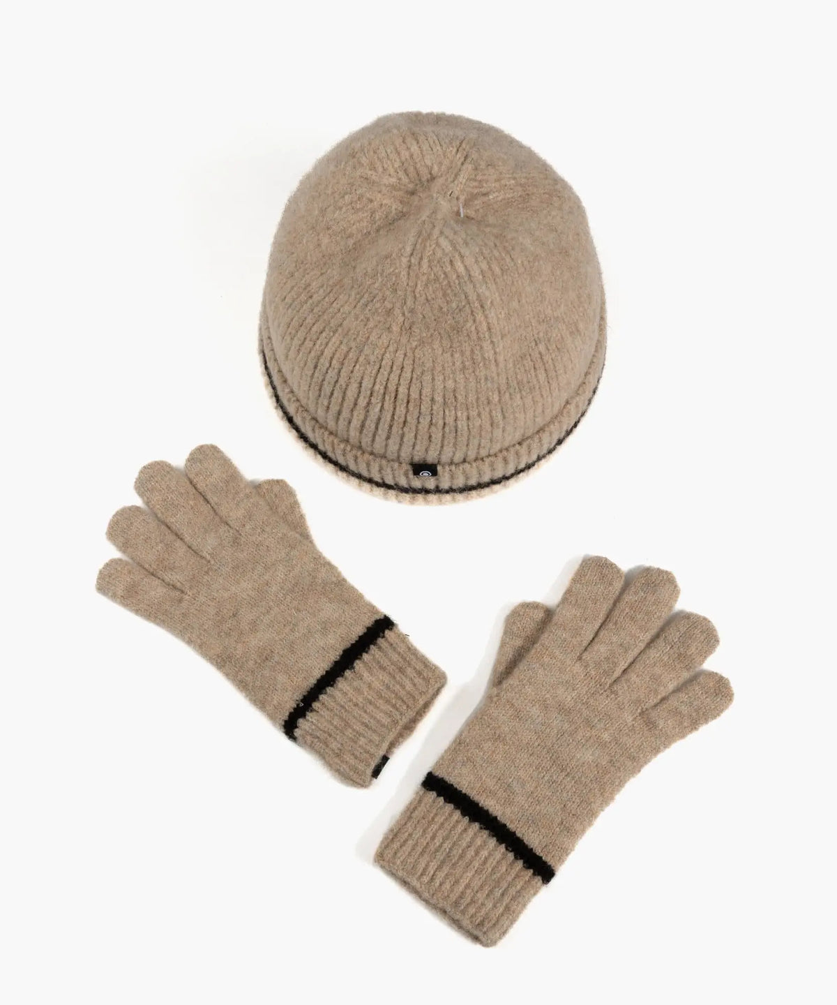 Set Gorro Y Guantes Líneas
