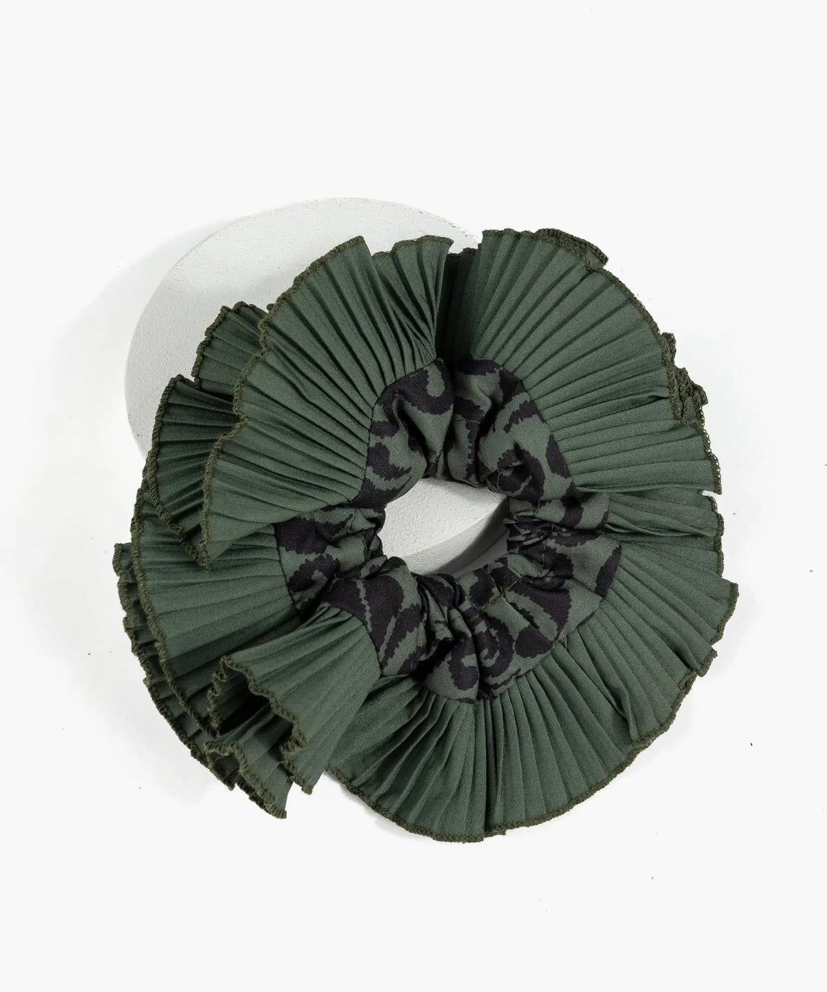 Collet Con Vuelos Plisados