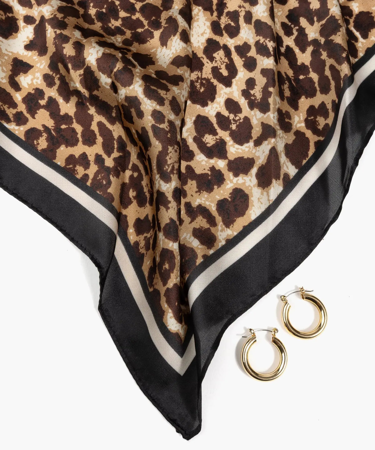 Set Pañuelo Y Aros Animal Print Satinado