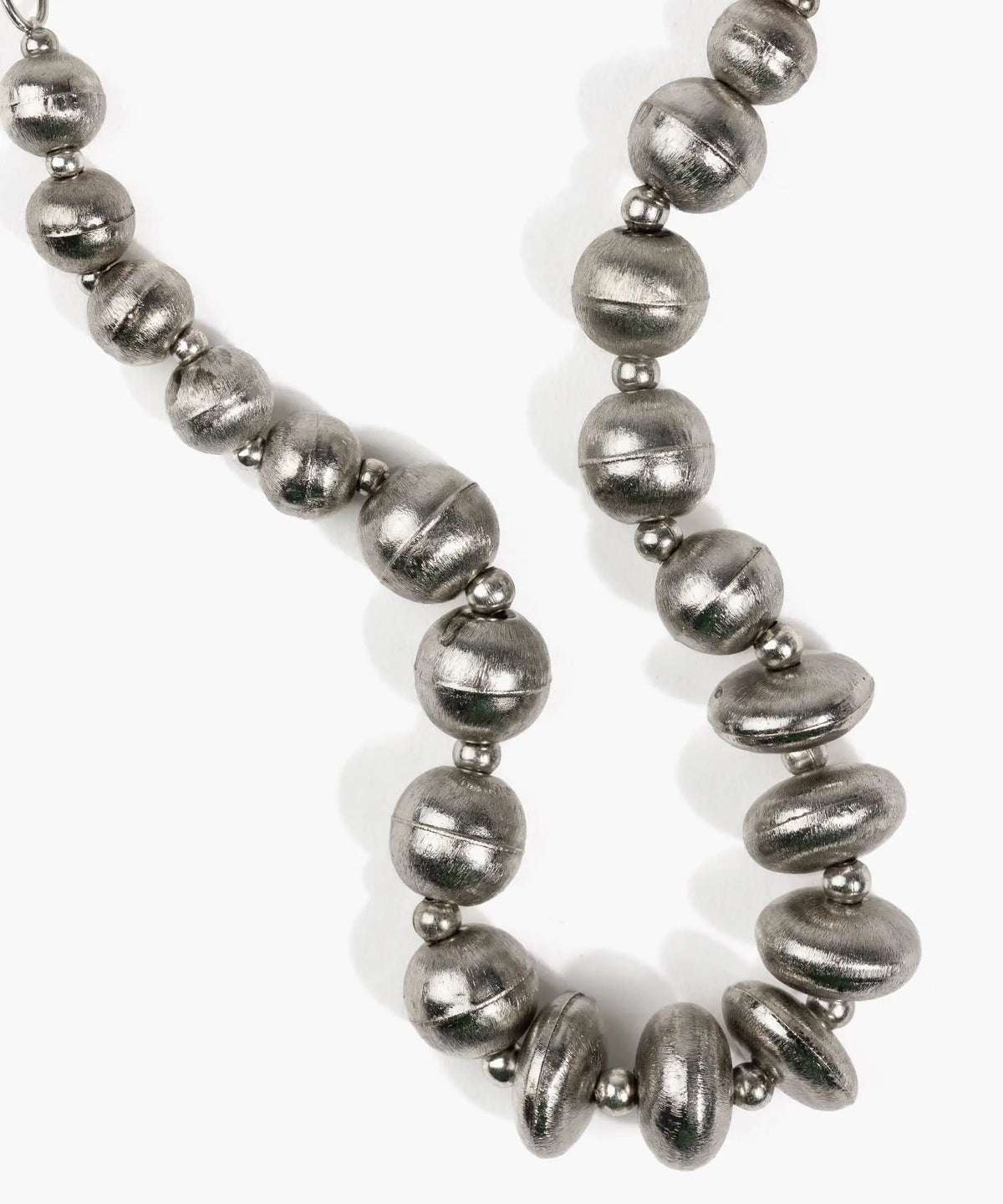 Collar Con Borlas Diferentes