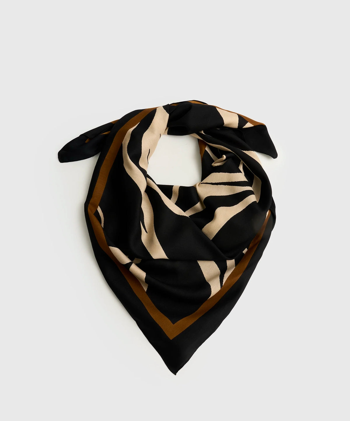 Pañuelo Cuadrado Hojas Abstractas Woman