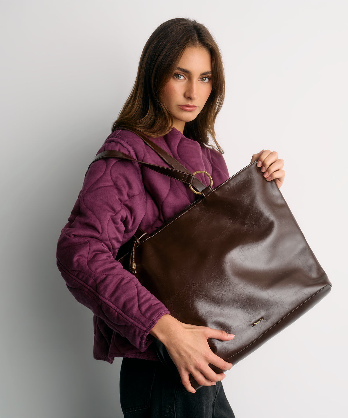 Bolso Notebook Charm Pelotas Doradas Woman