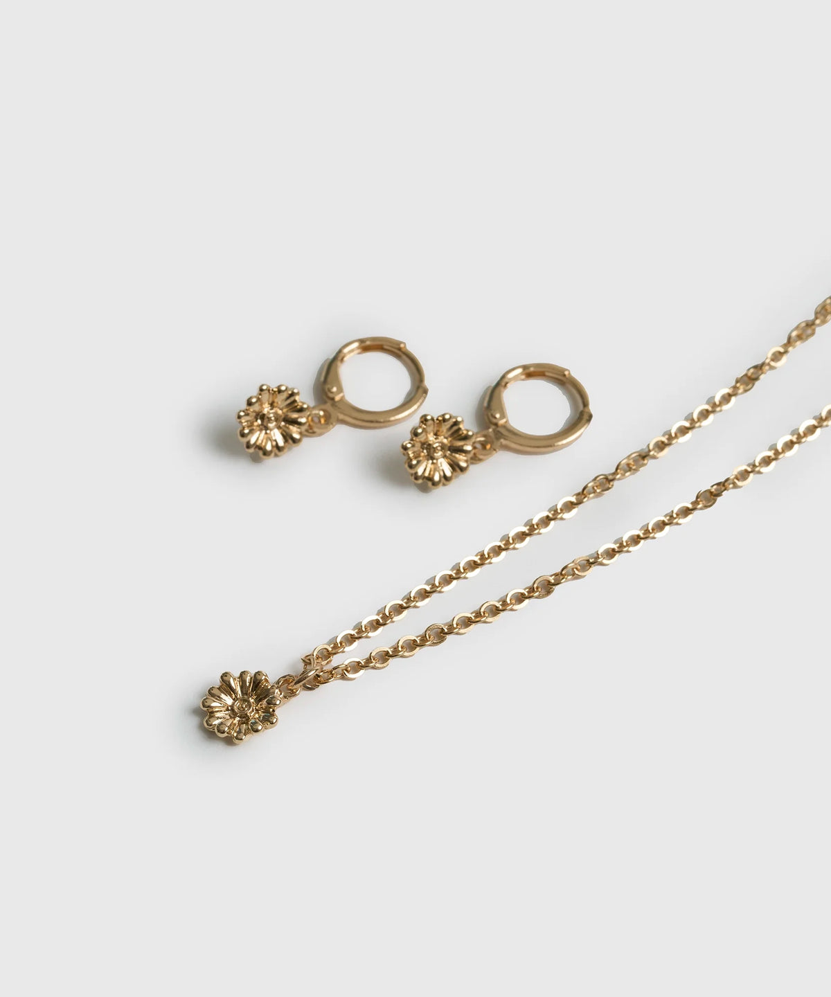 Set Collar Y Aros Flores