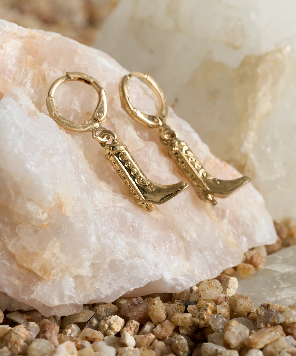 Aros Argollas Charms Botas Tesoros By @Mariaguldman