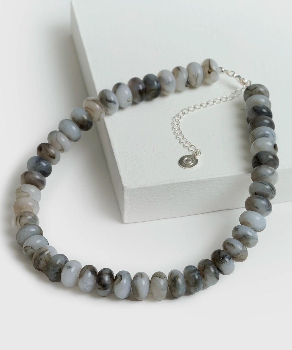 Collar Borlas Aplanadas Street