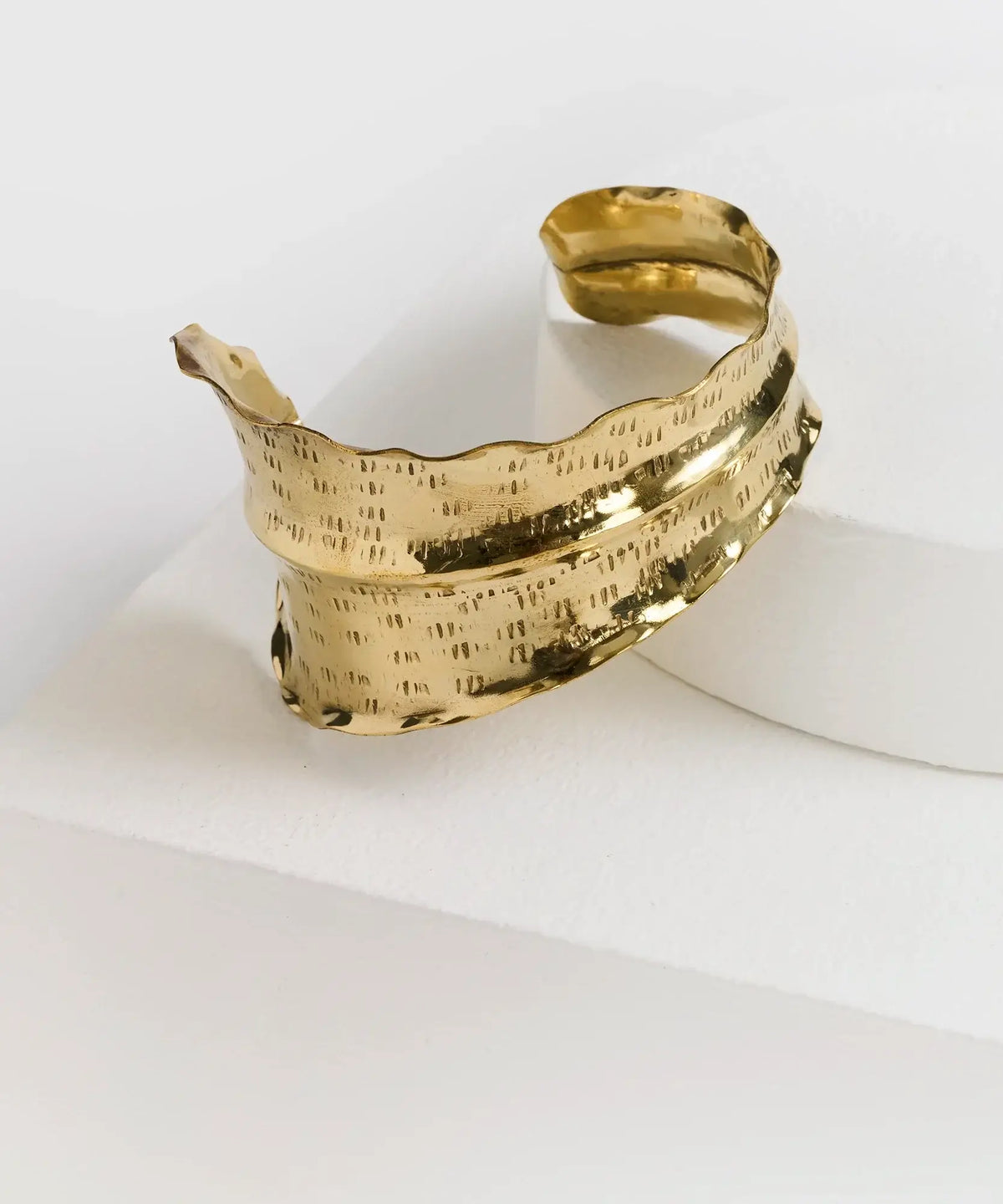 Esclava Brass
