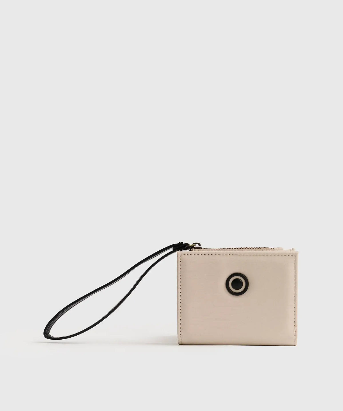 Billetera Pequeña Street de nylon con lanyard y seis compartimientos para tarjetas. Marca Lounge.