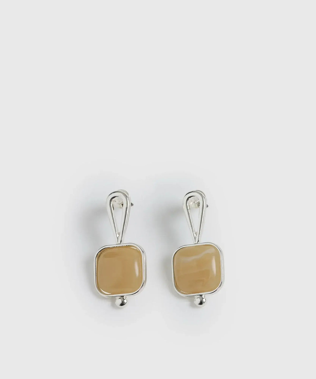 Aros Cuadrados de Lounge con piedra beige, elegantes y modernos para cualquier ocasión.