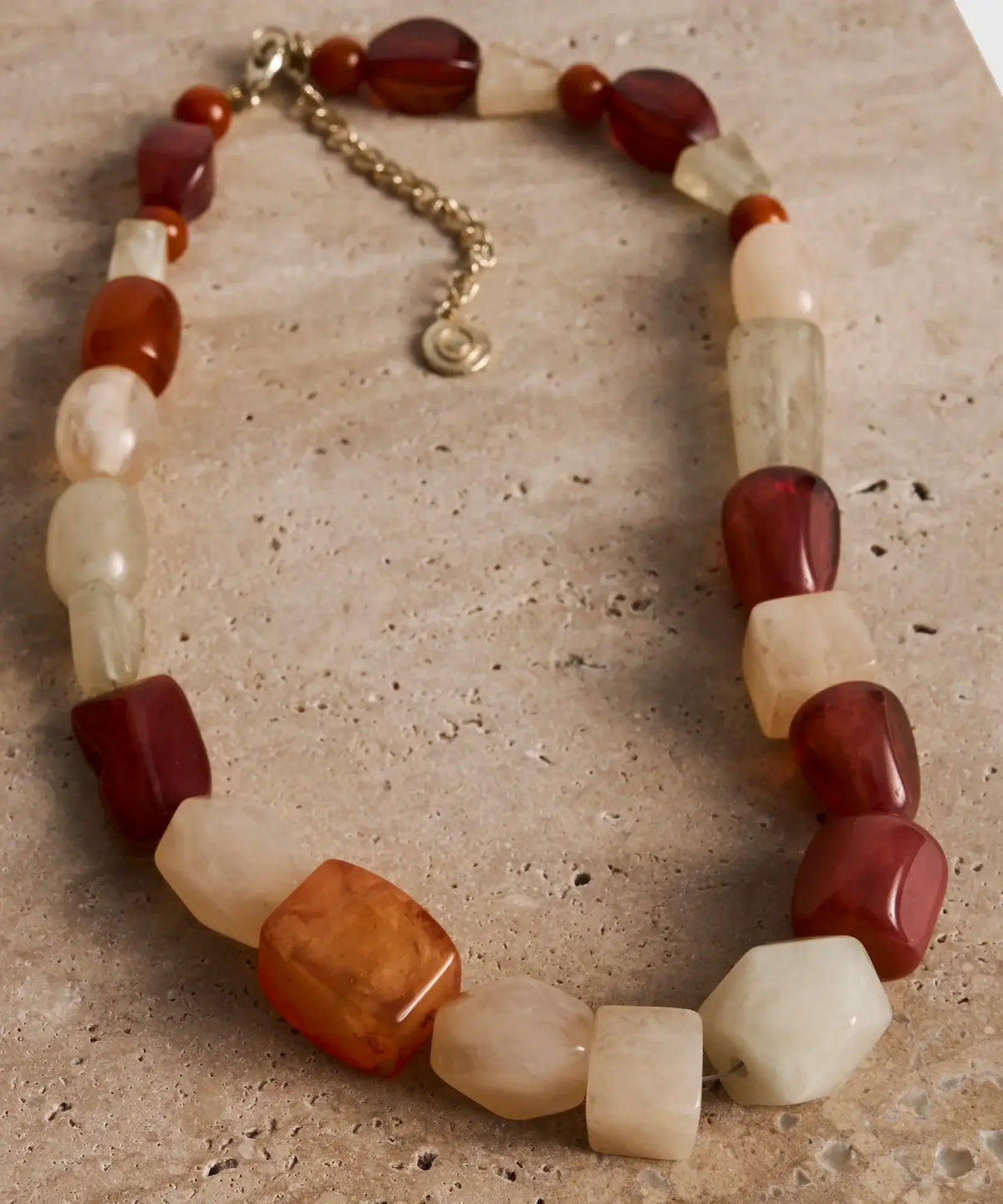 Collar Piedras Resina
