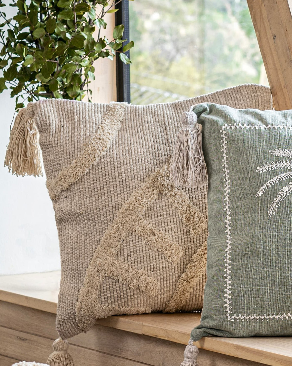 Funda Cojín Algodón Borlas Boho
