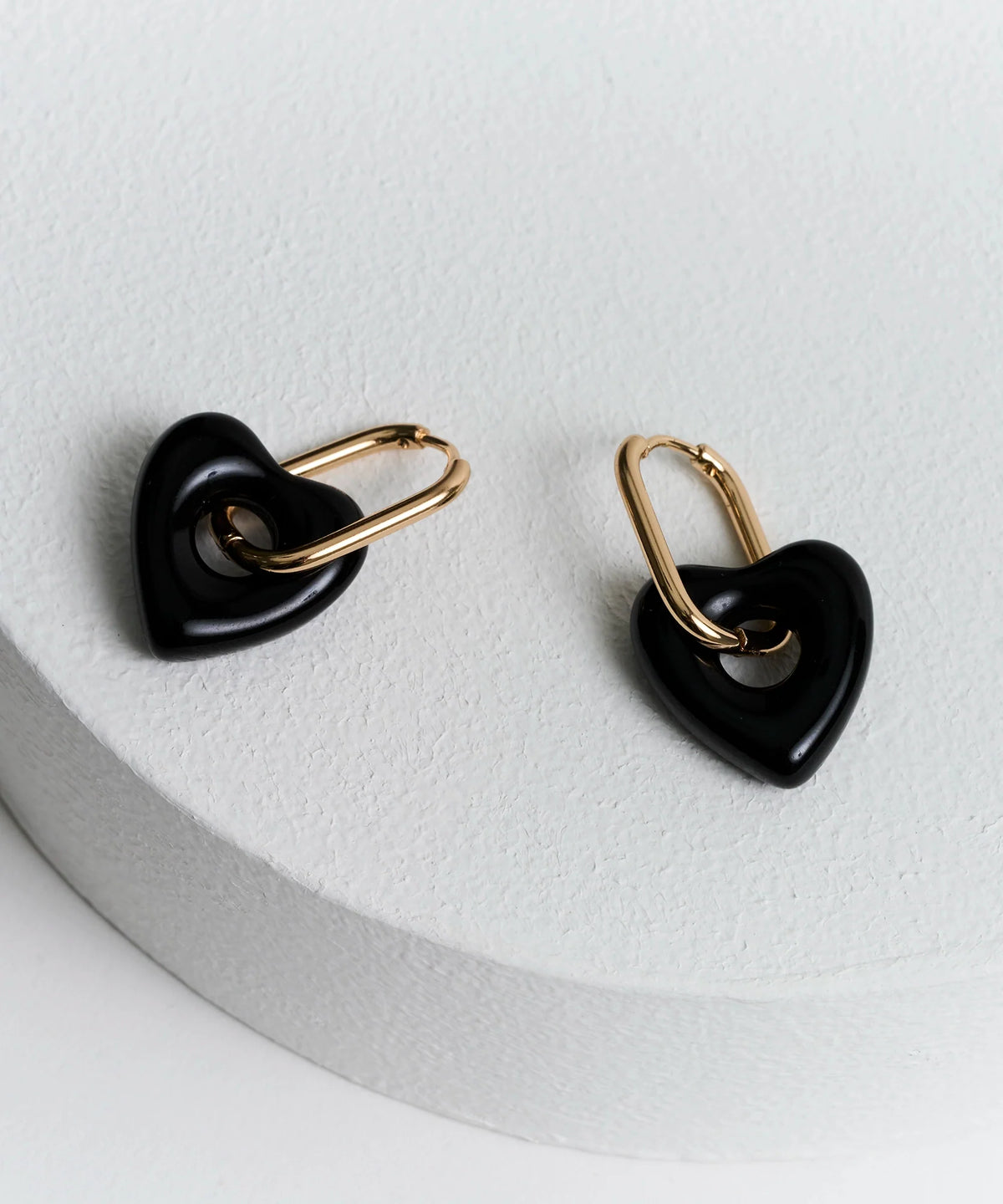 Aros Argollas Charm Corazón Woman