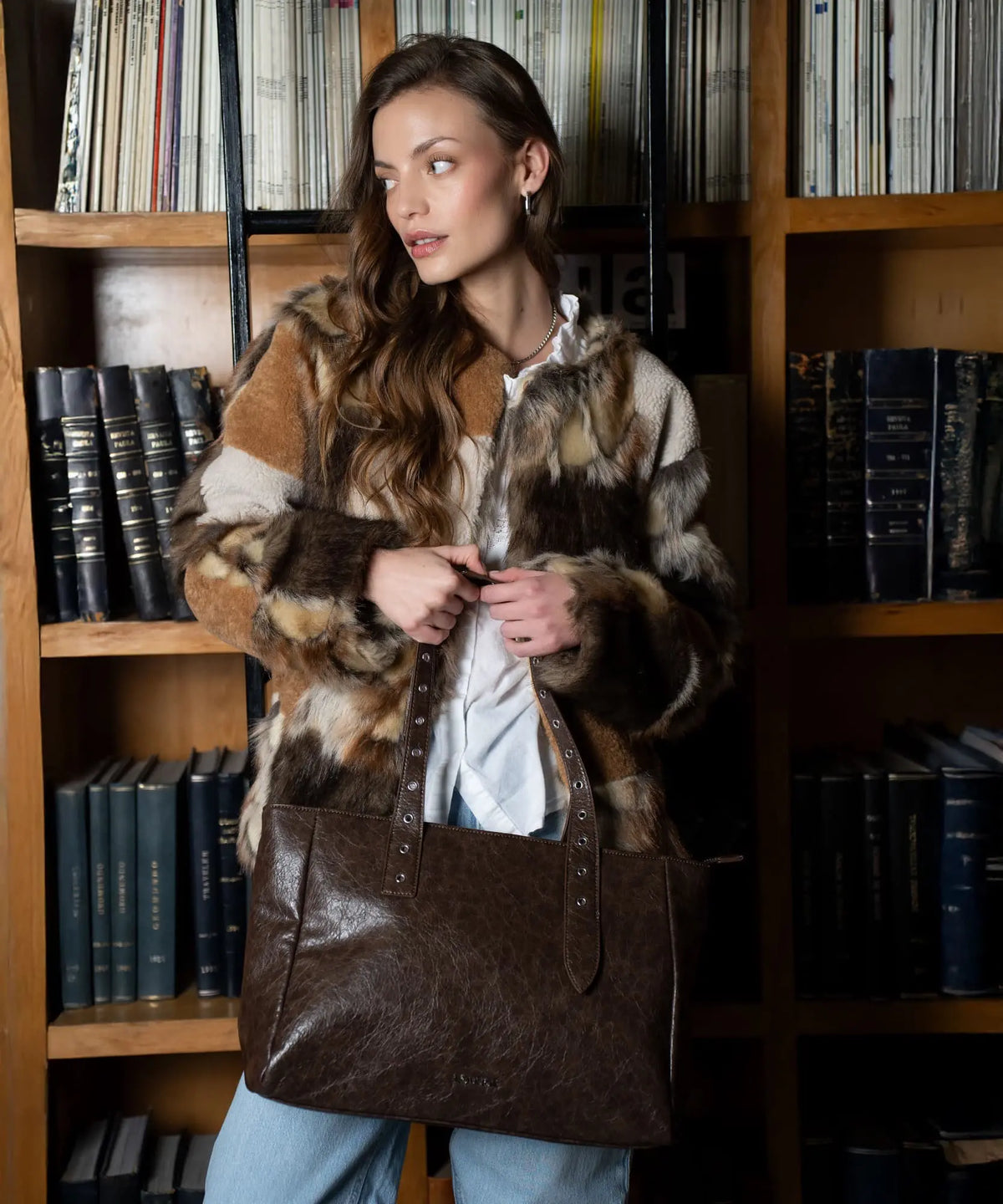 Cartera Tote Ojetillos Éclat