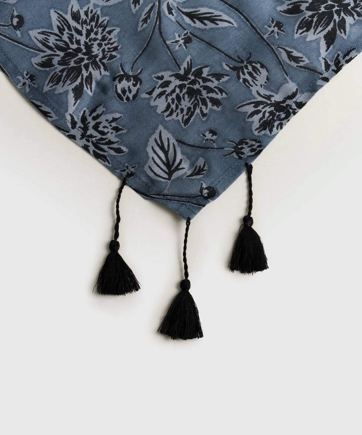 Pañuelo Triángulo Flores Boho