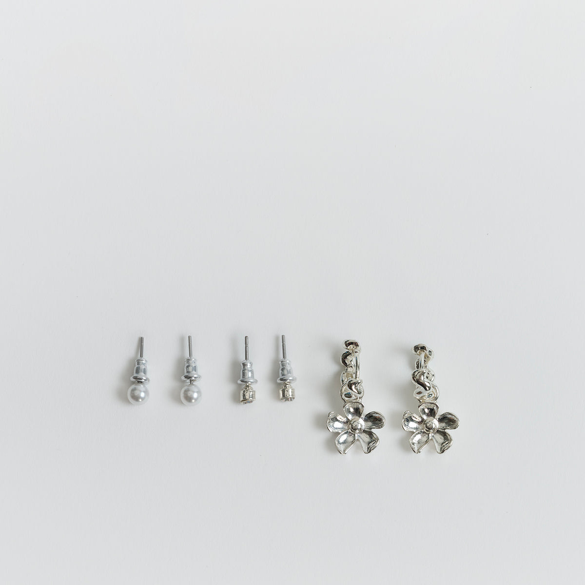 Set Aros Perla Flores Punto Luz