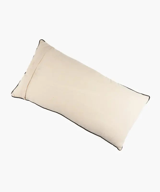 Cojín Rectangular Borde Negro