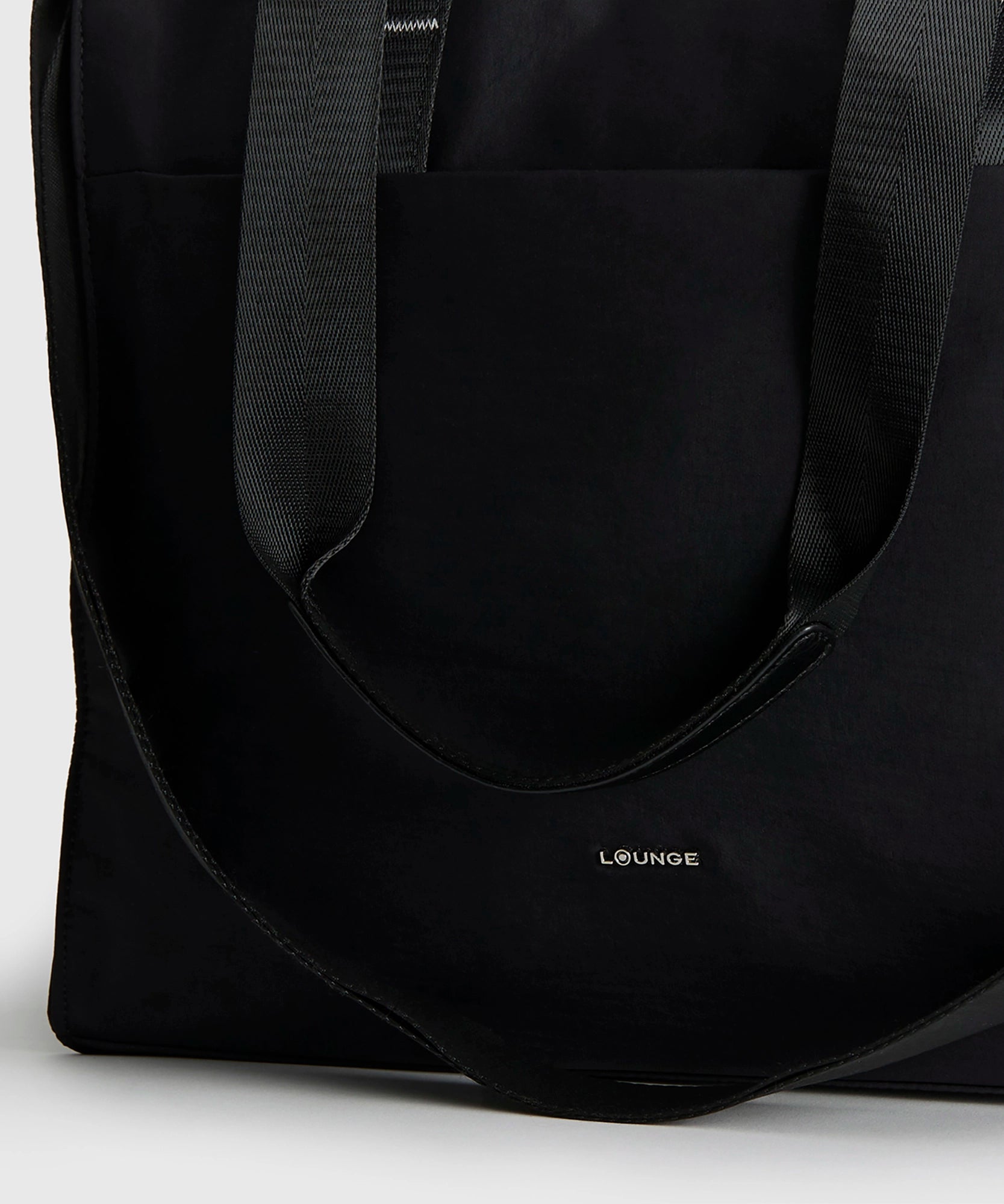 Cartera De Hombro Notebook Nylon Icónica