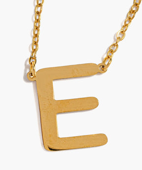 Collar Letra