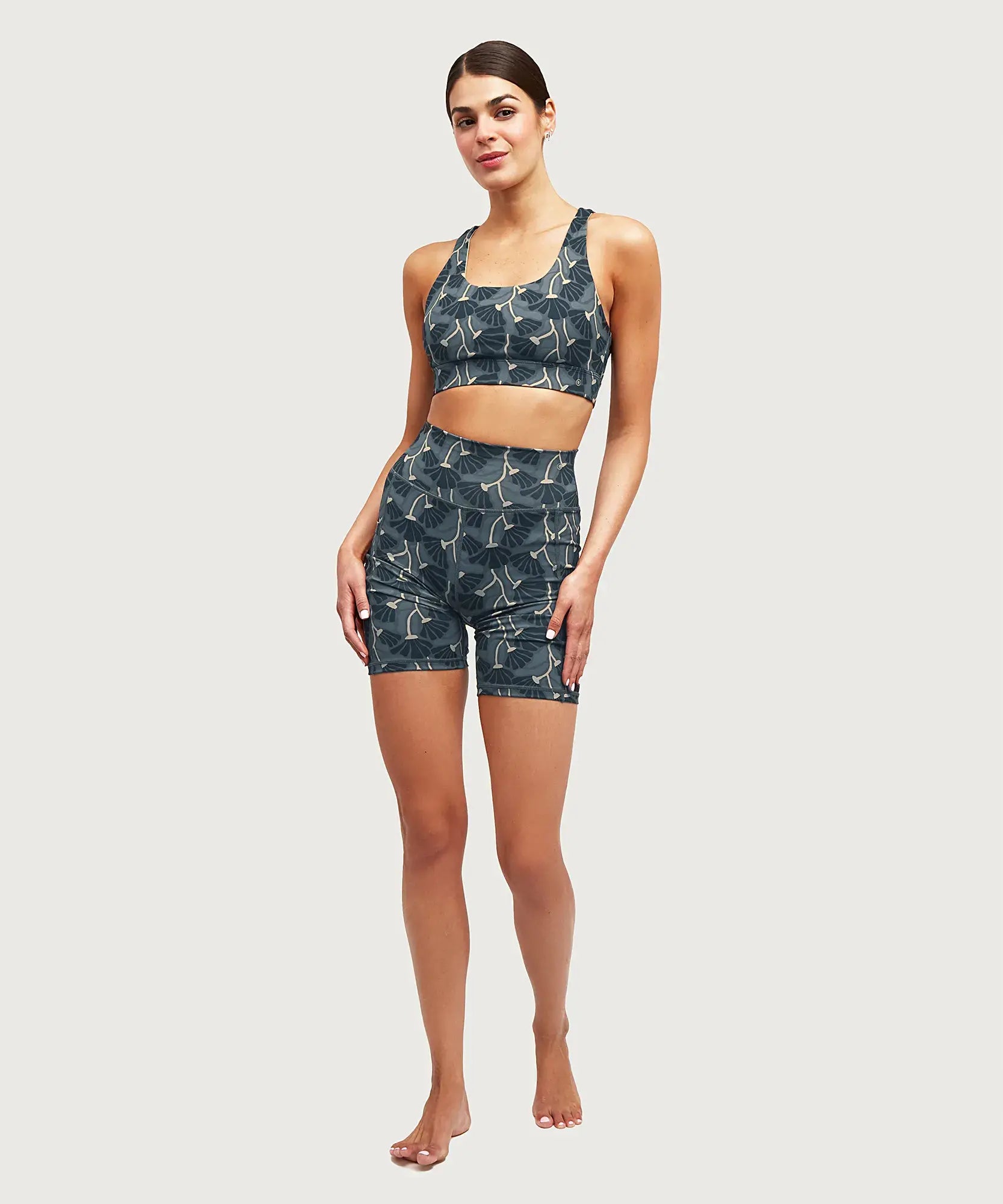 Short Deportivo Biker Flores
