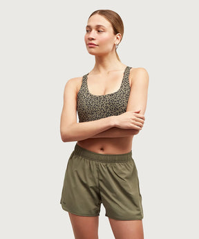 Short Deportivo Unicolor