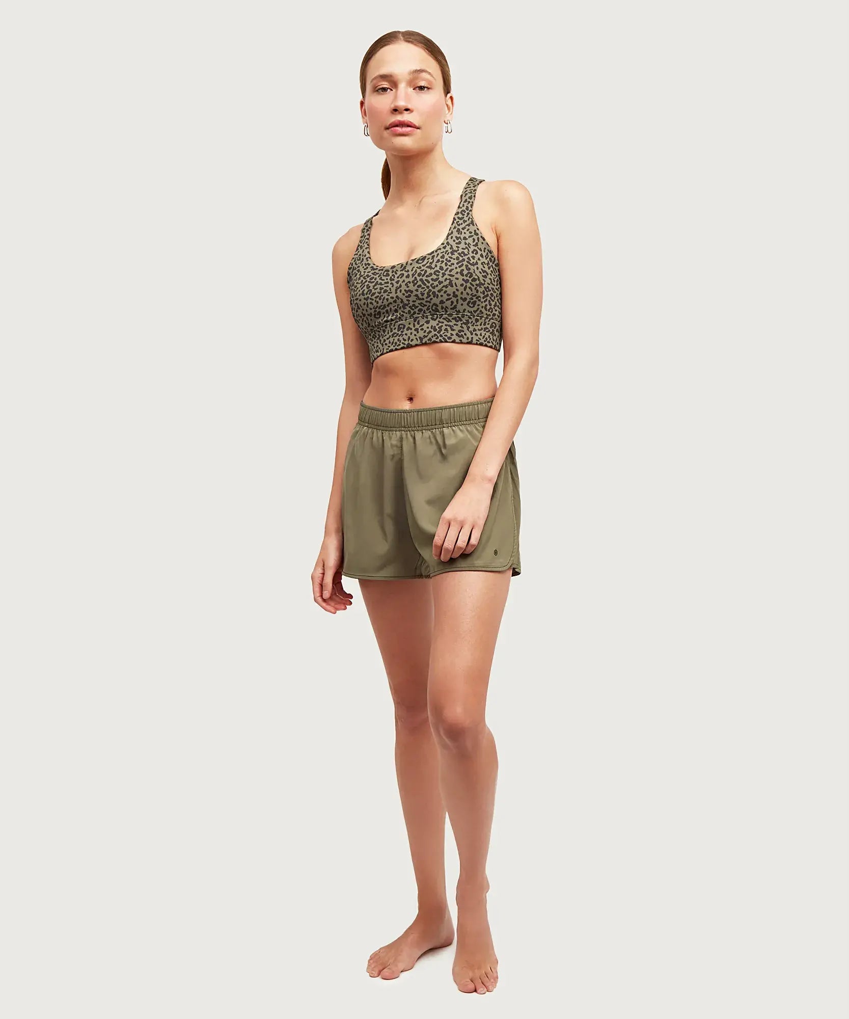 Short Deportivo Unicolor