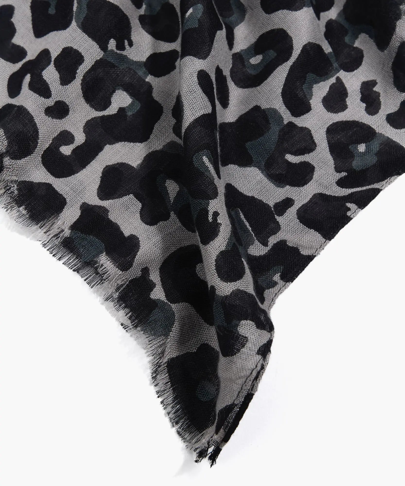 Estola Leopardo