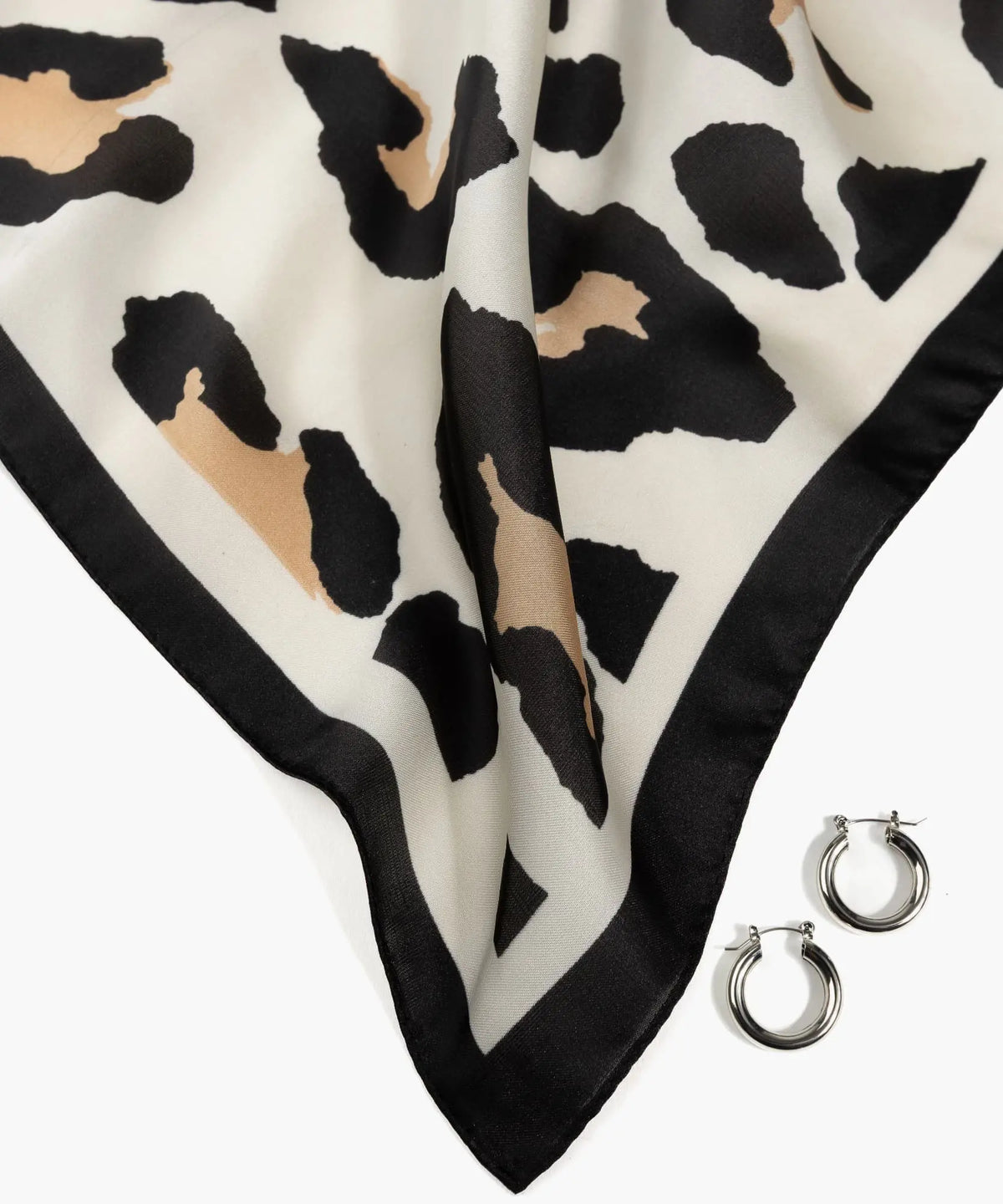 Set Pañuelo Y Aros Animal Print