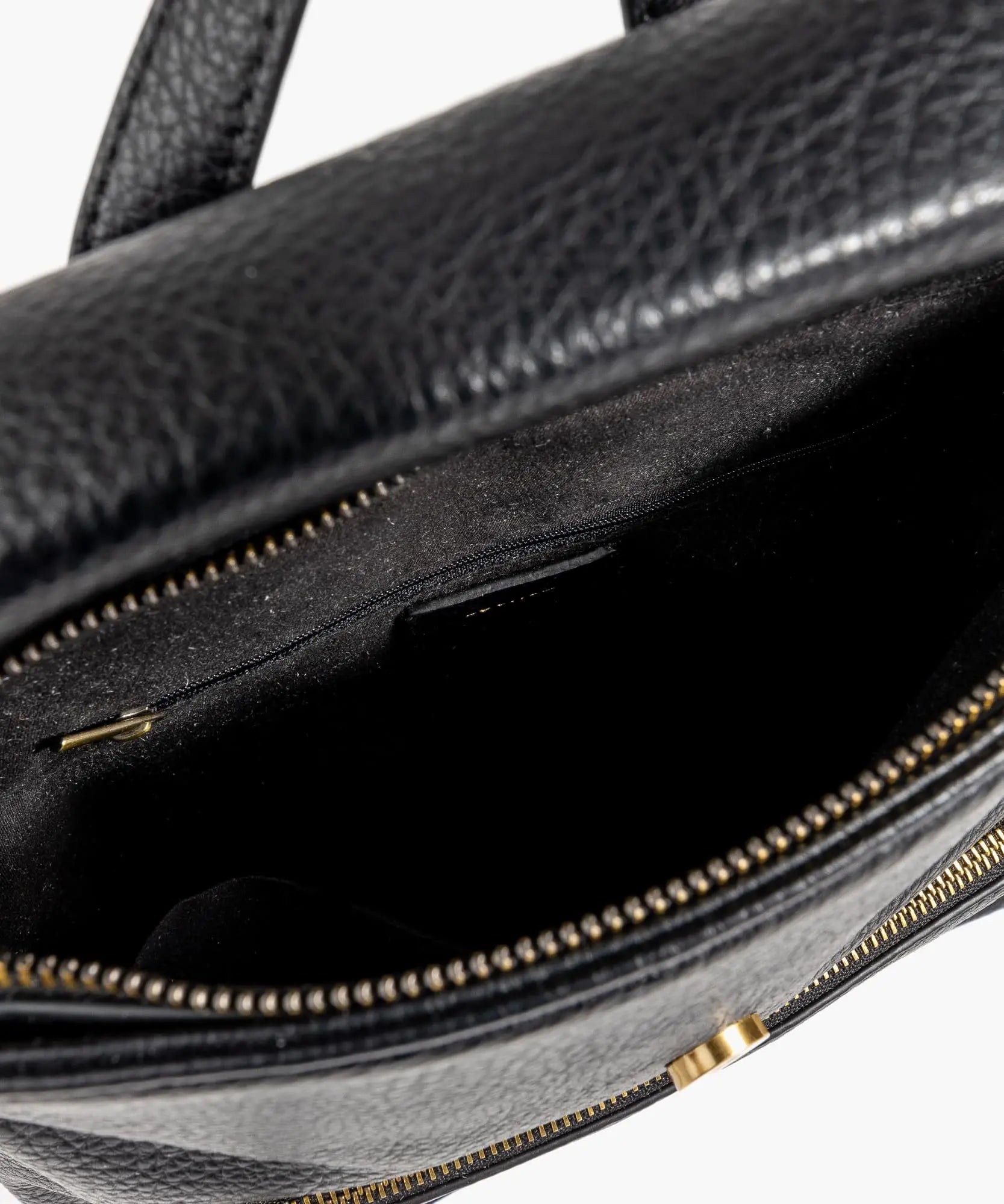 Mochila Flap Con Bolsillo