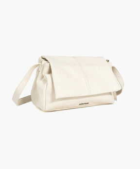 Cartera Bandolera Diseño Costuras