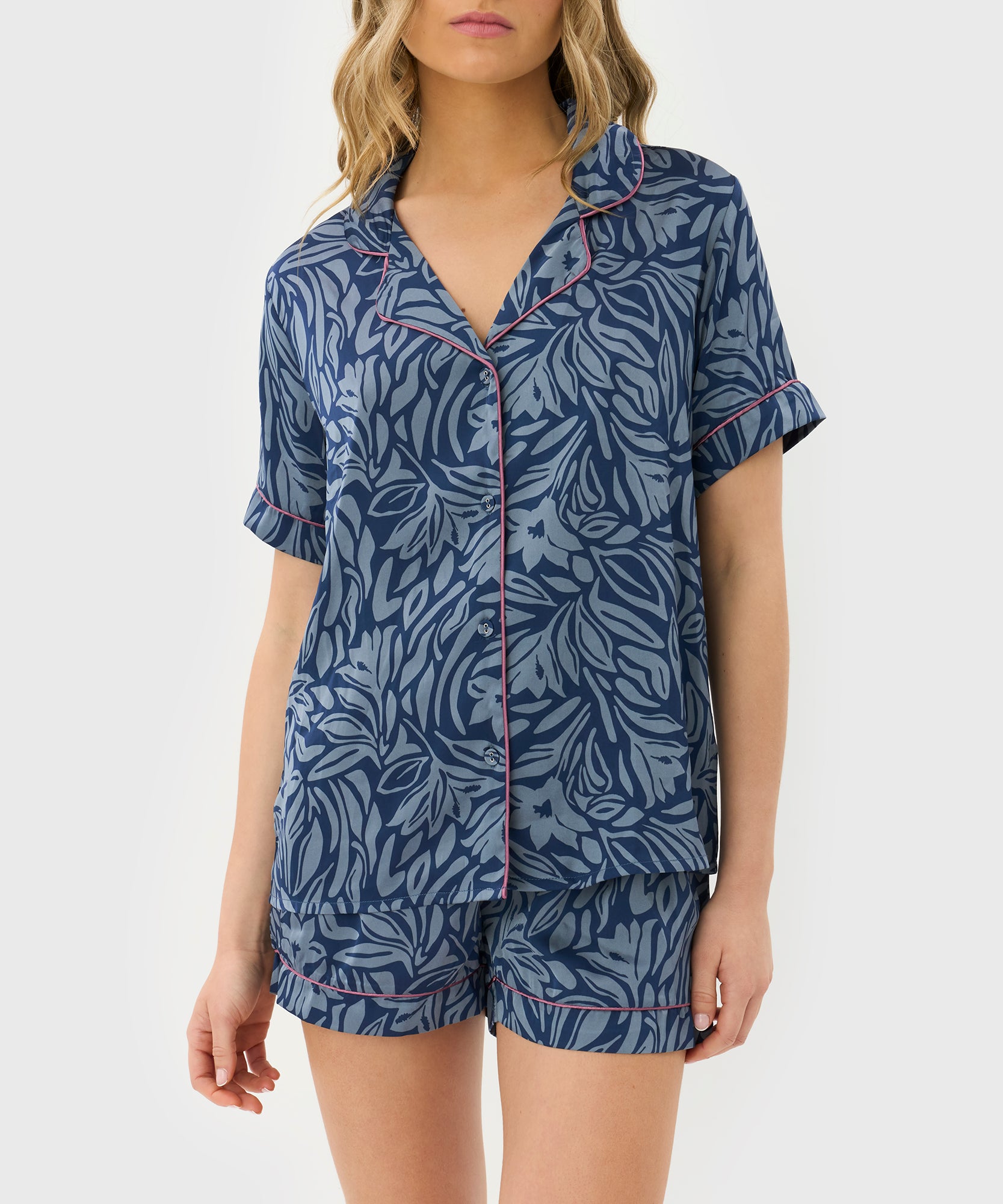 Pijama Camisero Hojas Satinado