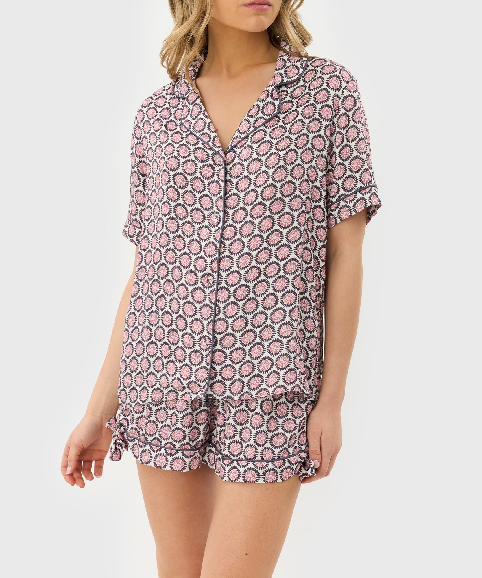 Pijama Camisero Flores Circulares