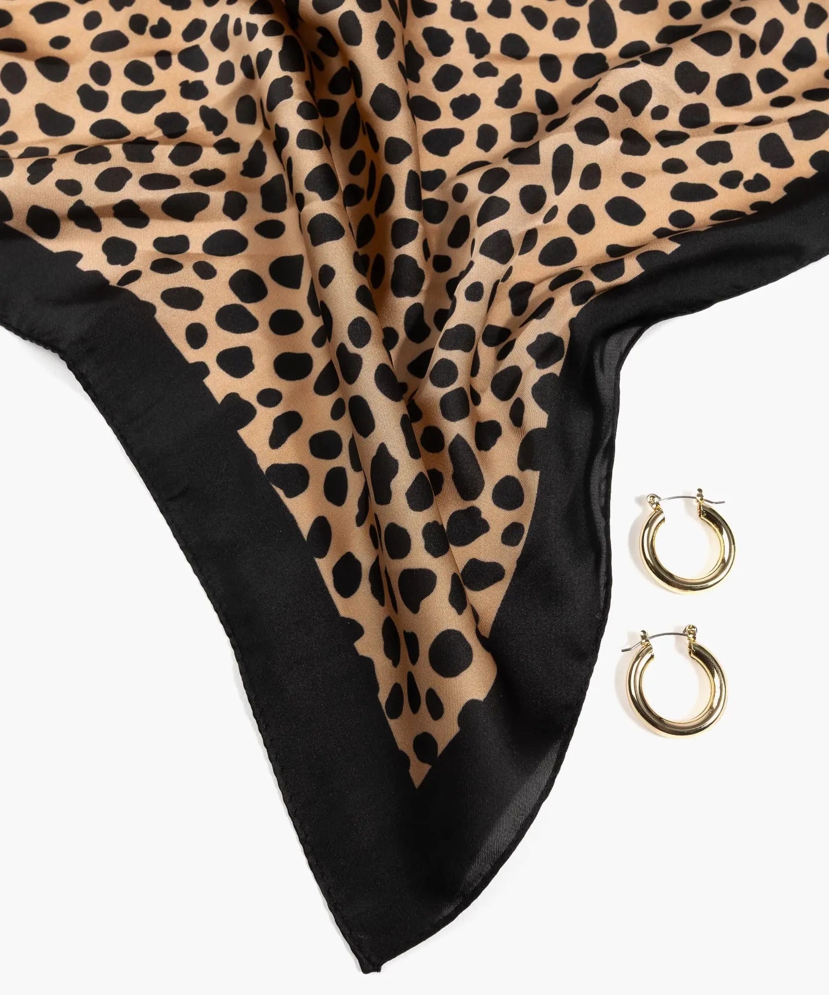 Set Pañuelo Y Aros Estampado Animal Print