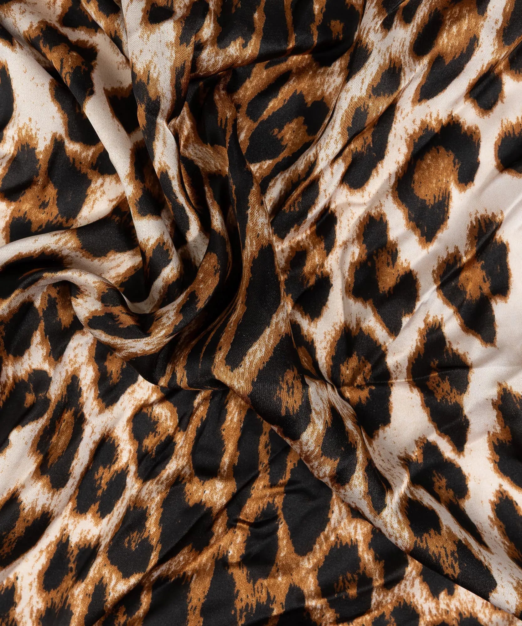 Set Pañuelo Y Aros Diseño Animal Print
