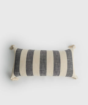 Cojín Líneas Tassels