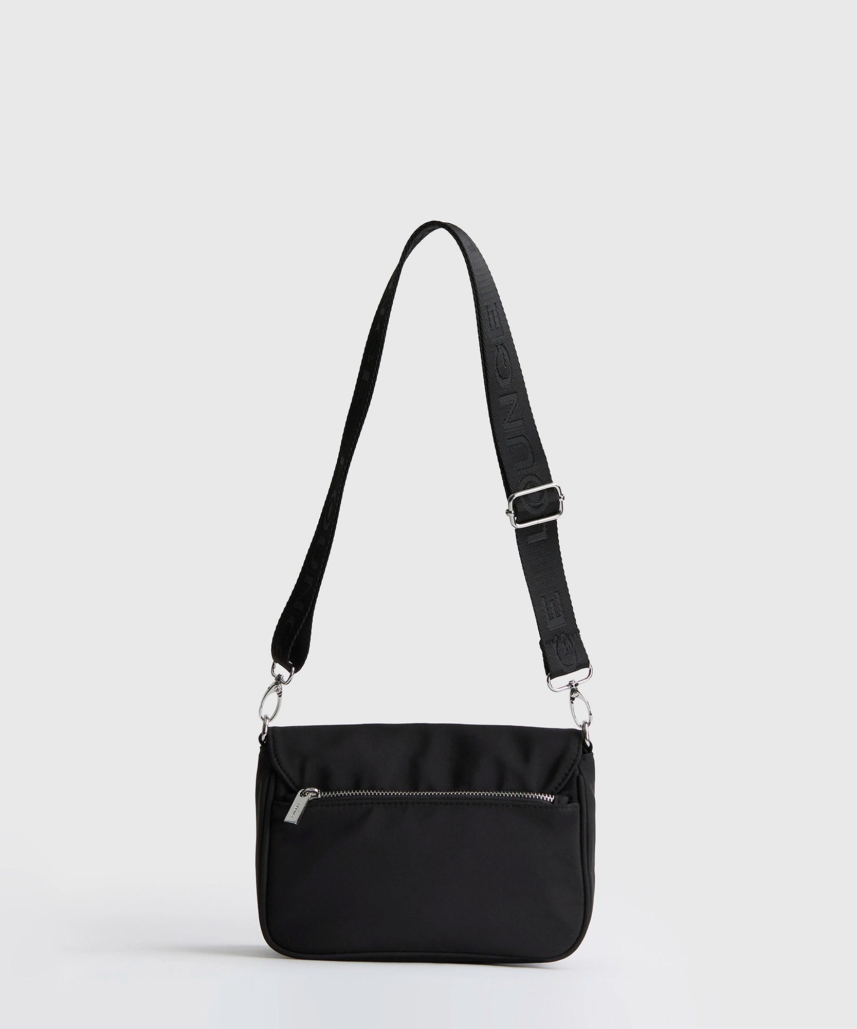 Cartera Bandolera Solapa Nylon