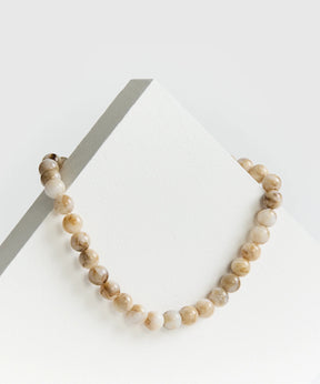 Collar Corto Borlas