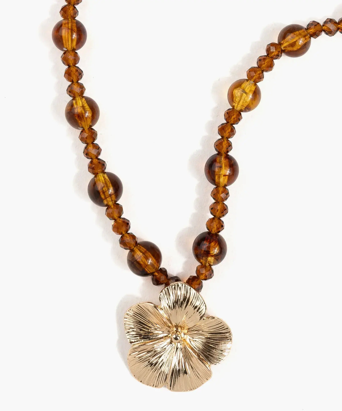 Collar Mostacillas Y Flor