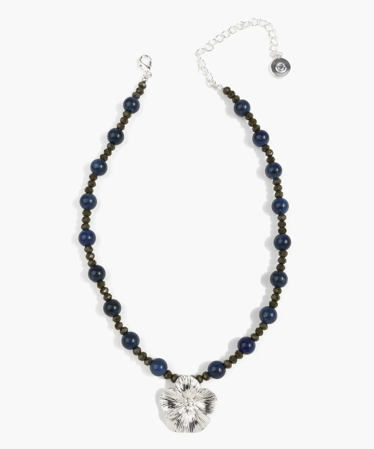 Collar Mostacillas Y Flor