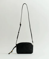 Cartera Bandolera Charm Pelotas Doradas Woman