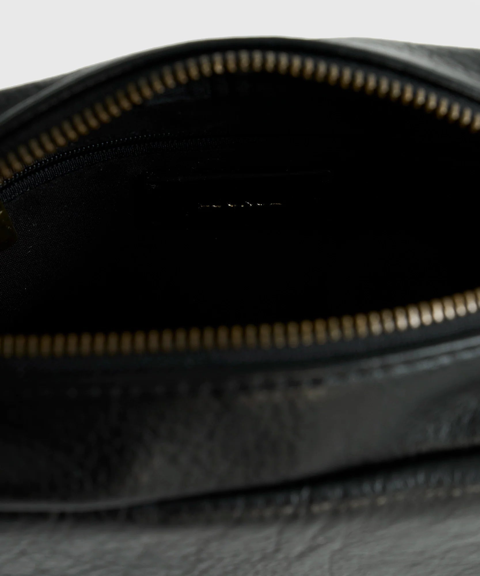 Cartera Bandolera Charm Pelotas Doradas Woman