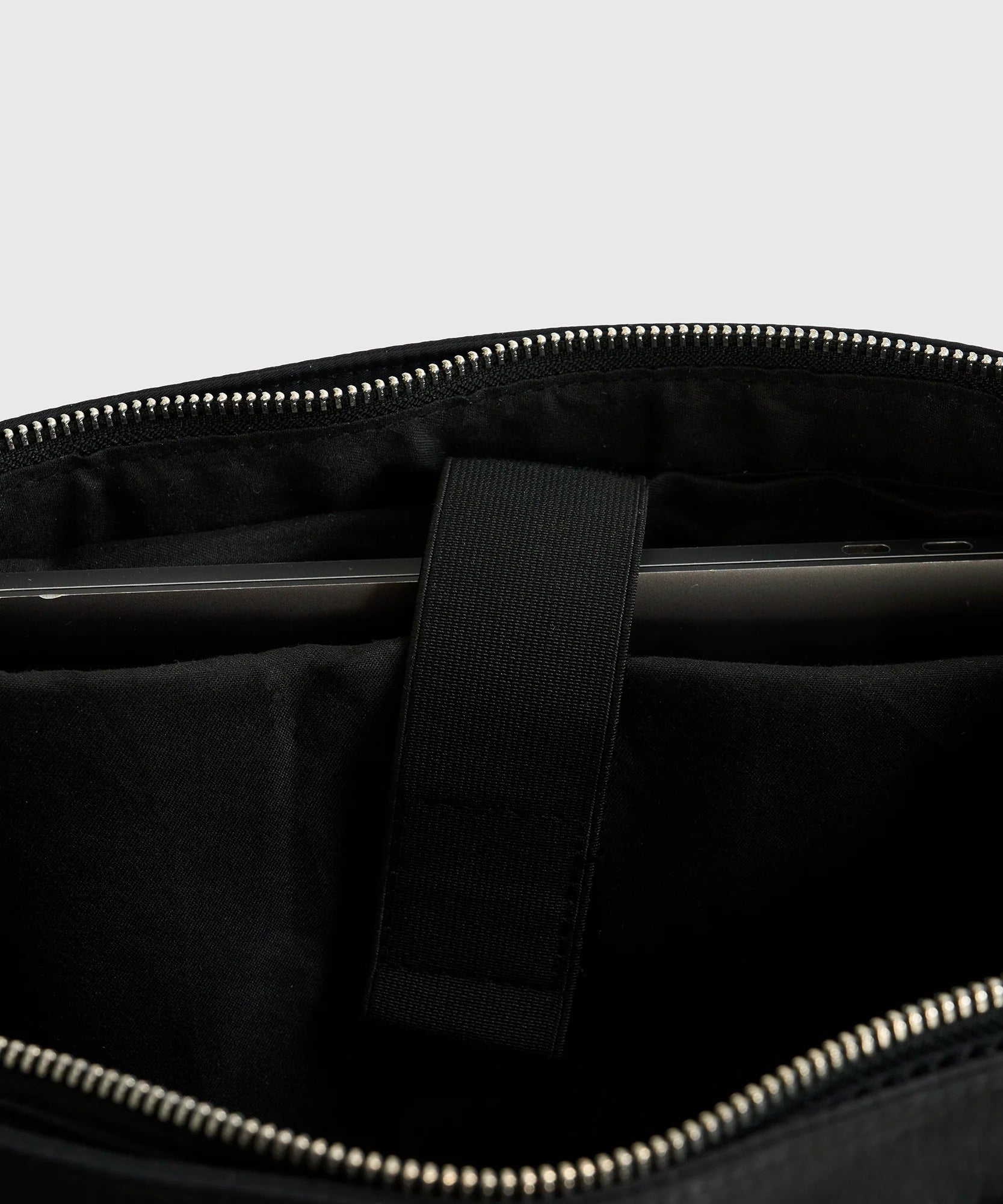 Mochila Notebook Parka Straps Gruesos Llavero