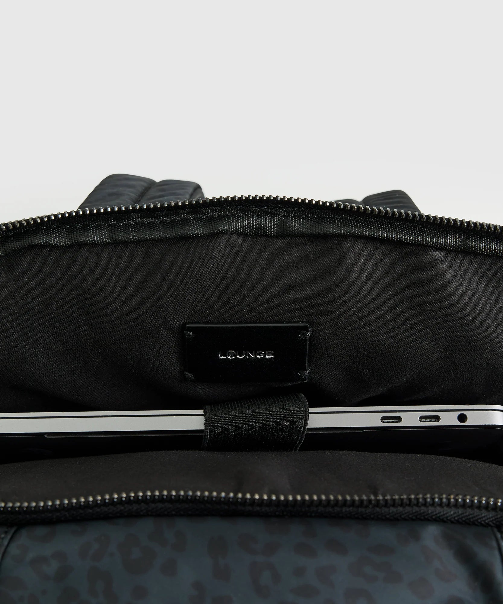 Mochila Notebook Nylon Llavero Back To School