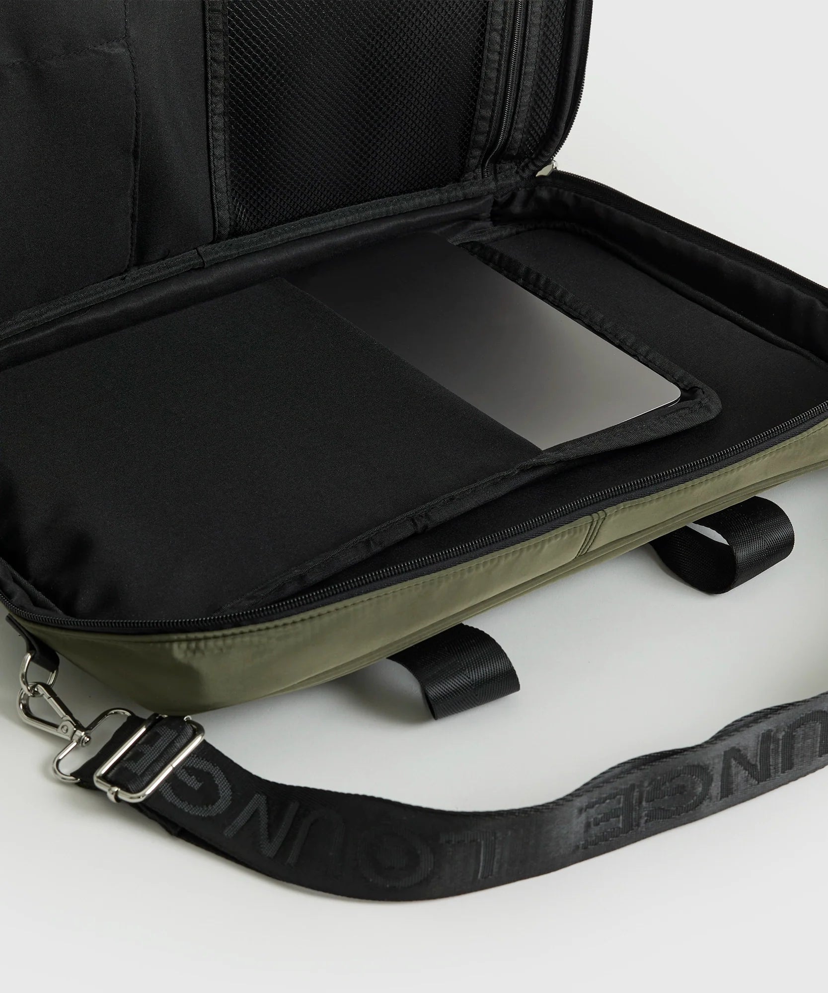 Funda Notebook Nylon Back To School