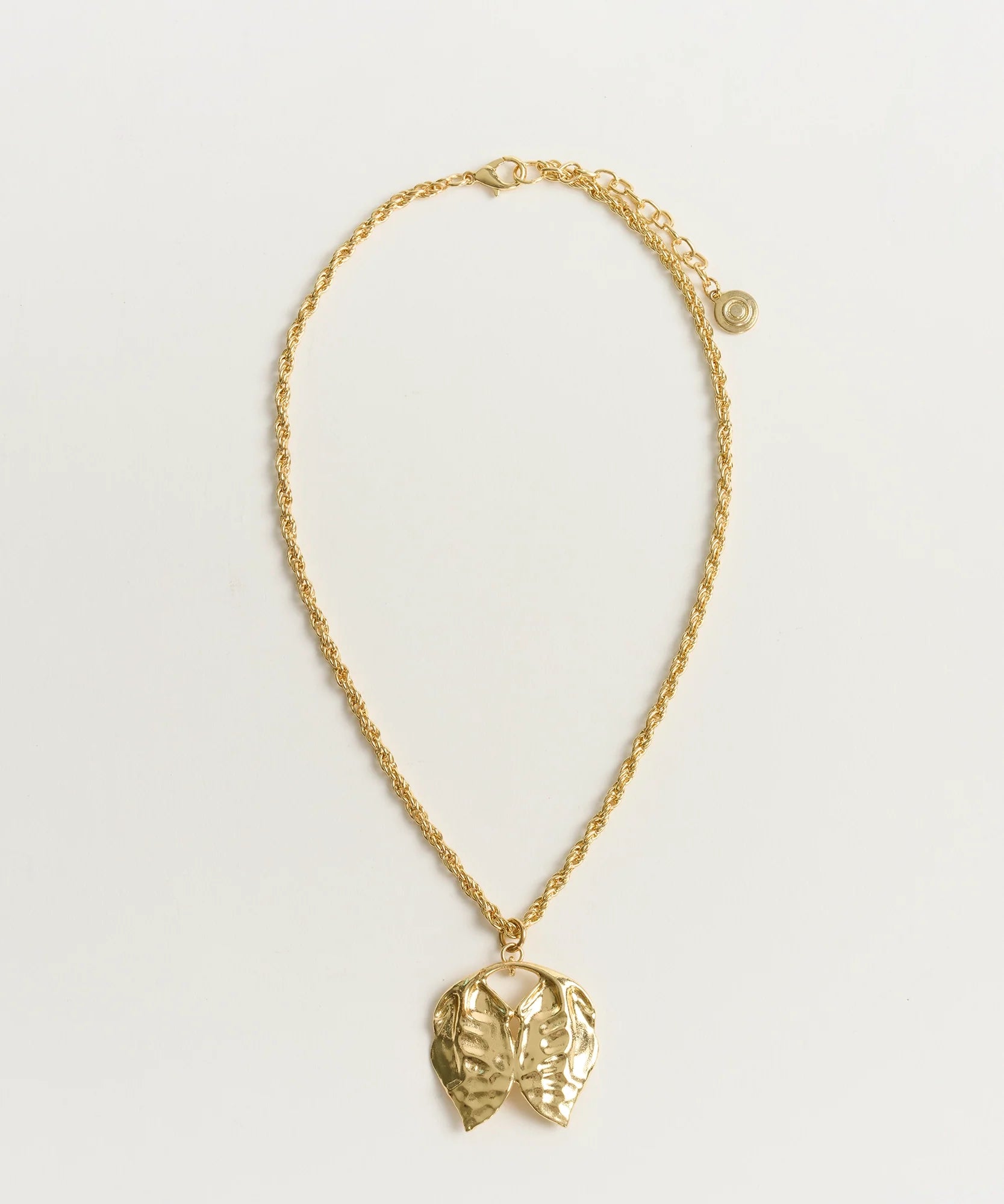 Collar Mariposa Irregular Woman