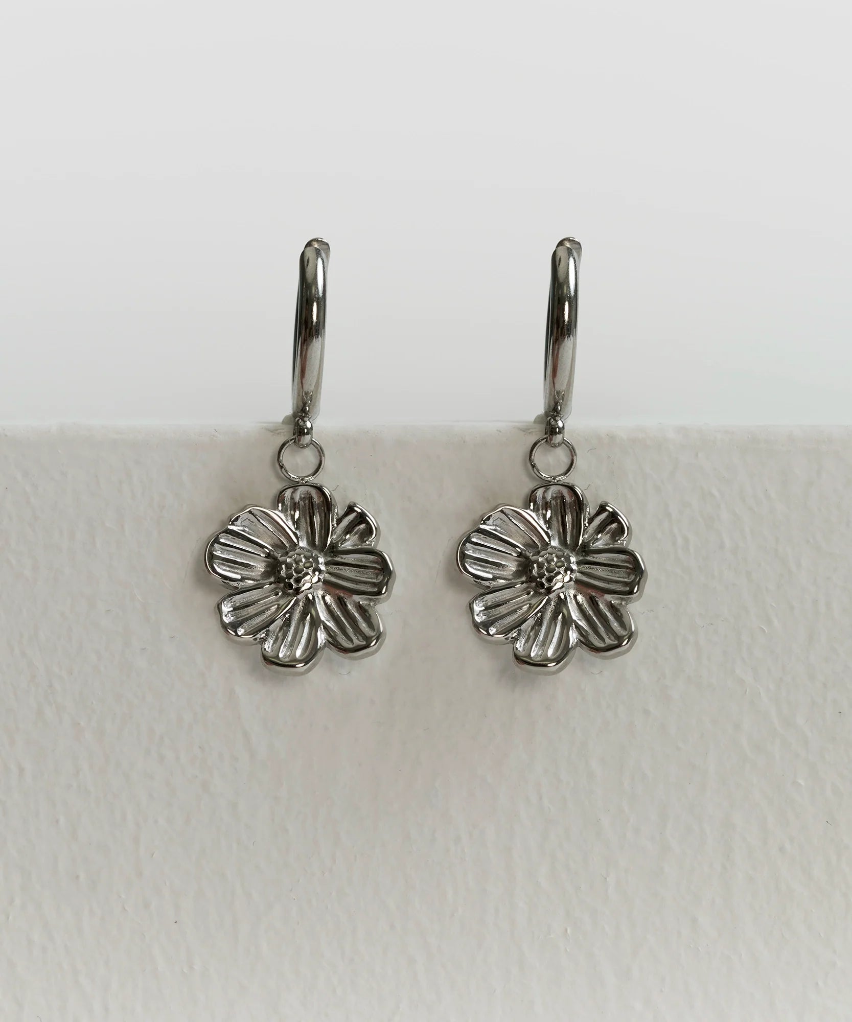 Aros Argollas Flor Woman