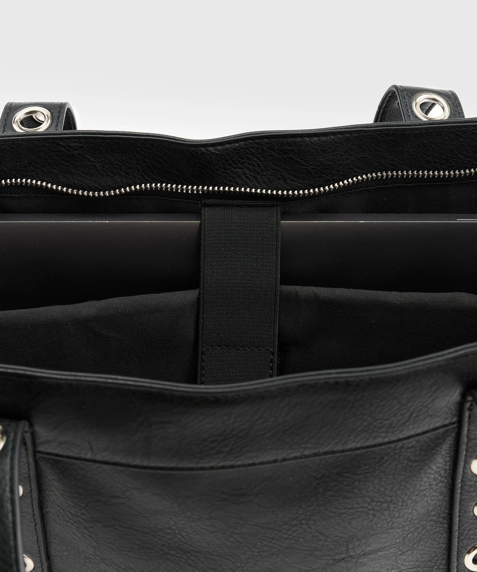 Bolso Notebook Eyelets Street