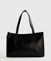 Cartera De Hombro Acharolada Grande Charm Woman